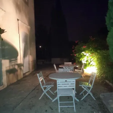 בית הארחה Bastide Castella מונפלייה