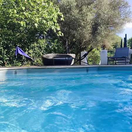 Maison d'hôtes Bastide Castella 3*