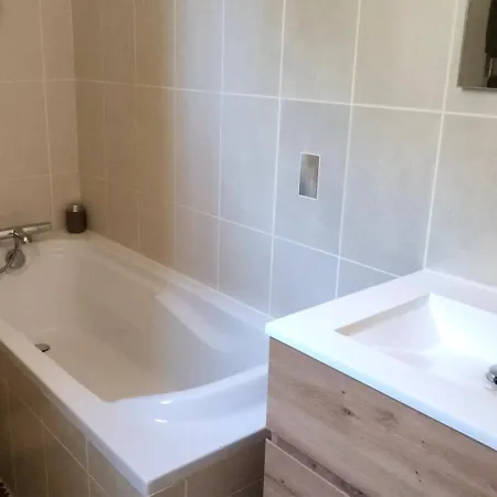 Bastide Castella Guest house *